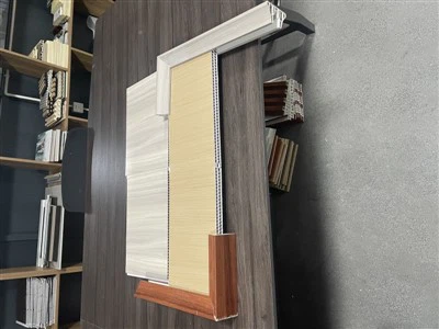 Panel dělicí stěny