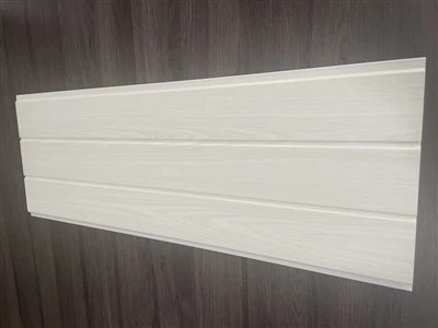 PVC panel v bílé barvě